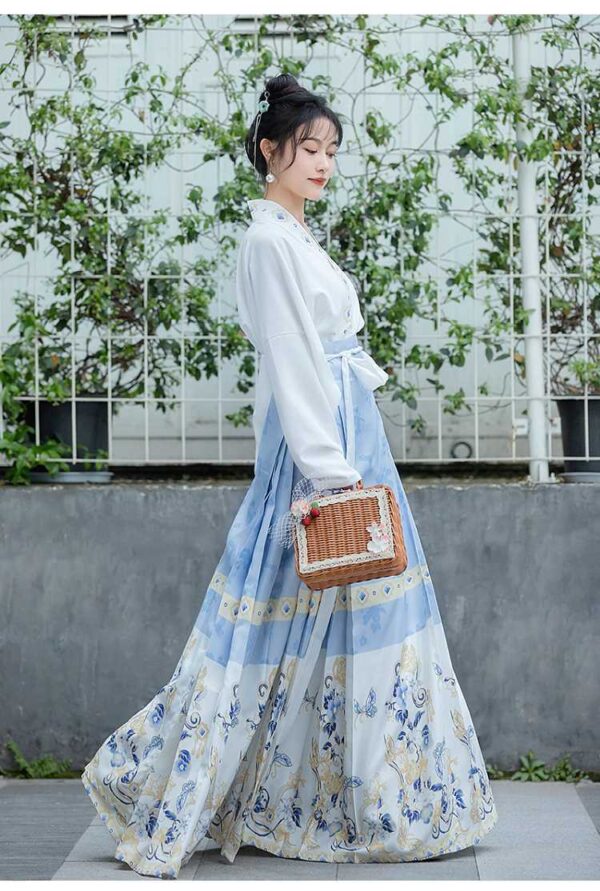 水藍馬面套裝 | 新中式飛機袖 - 改良女裝漢服：圖片 6